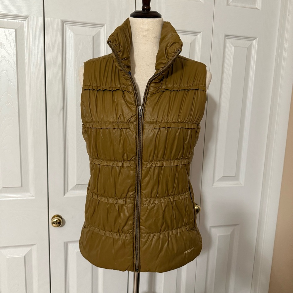 Patagonia Olive Packable Quilted Puffer Vest